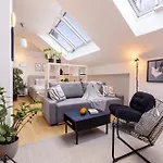 Turnkey I Old Town 5br Loft *