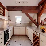 Turnkey I Old Town 5br Loft Apartament Praga