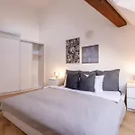 Turnkey I Old Town 5br Loft Apartament