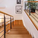 Turnkey I Old Town 5br Loft Apartament *