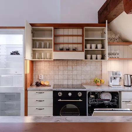 Apartamento Turnkey I Old Town 5br Loft