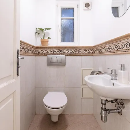 Turnkey I Old Town 5br Loft *