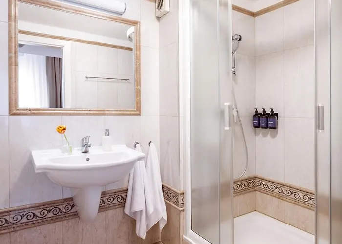 Turnkey I Old Town 5br Loft *