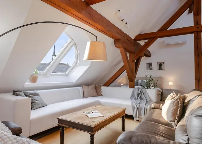 Apartamento Turnkey I Old Town 5br Loft