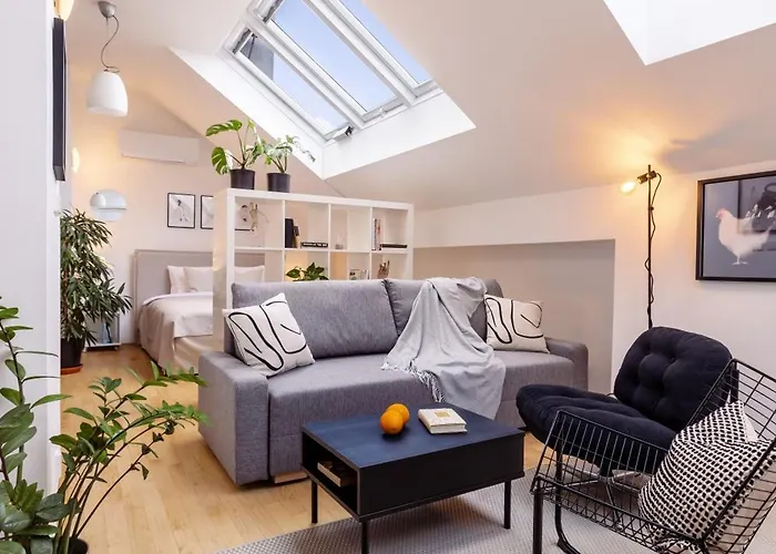 Turnkey I Old Town 5br Loft *