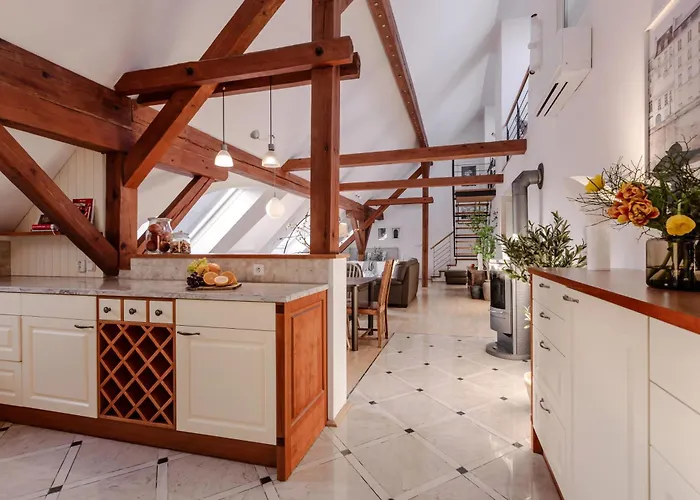 Turnkey I Old Town 5br Loft Praga